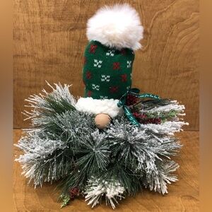 Indoor Outdoor Gnome Christmas Xmas Faux Evergreen Flocked Snow Pom Pom Bow Gift